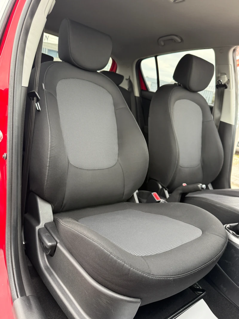 Hyundai I20 1.4I* EURO5B* НОВ ВНОС* БЕЗУПРЕЧЕН* НОВИ ГУМИ* , снимка 10 - Автомобили и джипове - 51912445