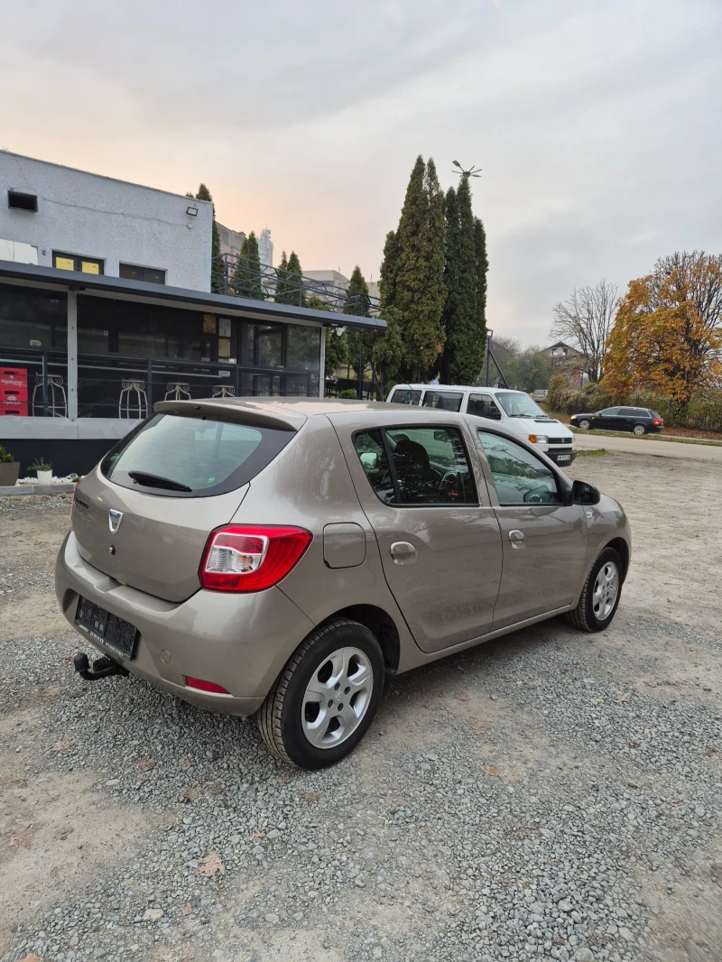Dacia Sandero 1.5 dci, снимка 7 - Автомобили и джипове - 52652344