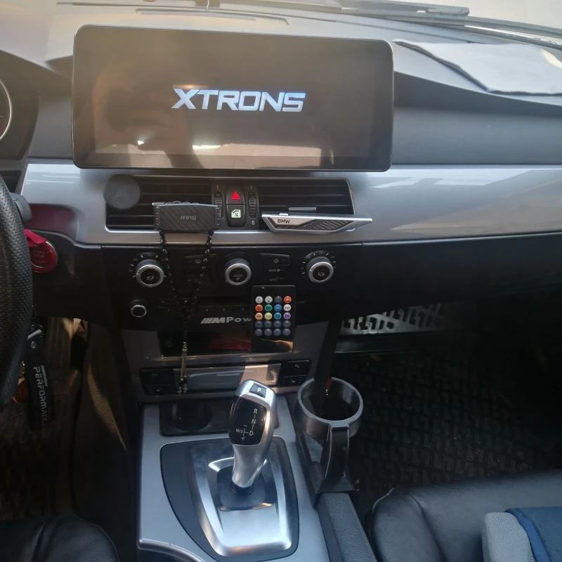 BMW 520, снимка 5 - Автомобили и джипове - 53536620