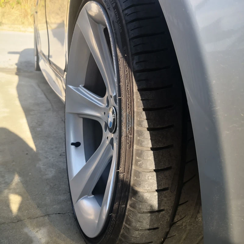 BMW 520, снимка 9 - Автомобили и джипове - 53536620