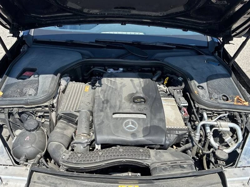 Mercedes-Benz E 300 * 4MATIC * ДИСТРОНИК * 2 КЛЮЧА * CARFAX, снимка 17 - Автомобили и джипове - 55435361