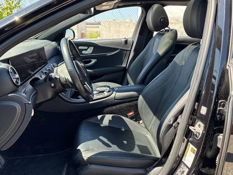 Mercedes-Benz E 300 * 4MATIC * ДИСТРОНИК * 2 КЛЮЧА * CARFAX, снимка 7 - Автомобили и джипове - 55435361