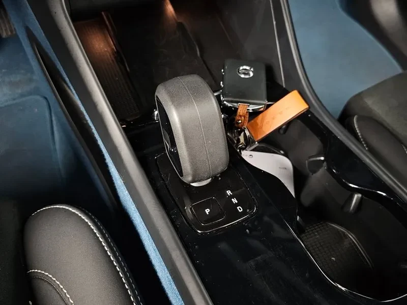 Volvo C40  Recharge Twin Ultimate, снимка 17 - Автомобили и джипове - 56656365