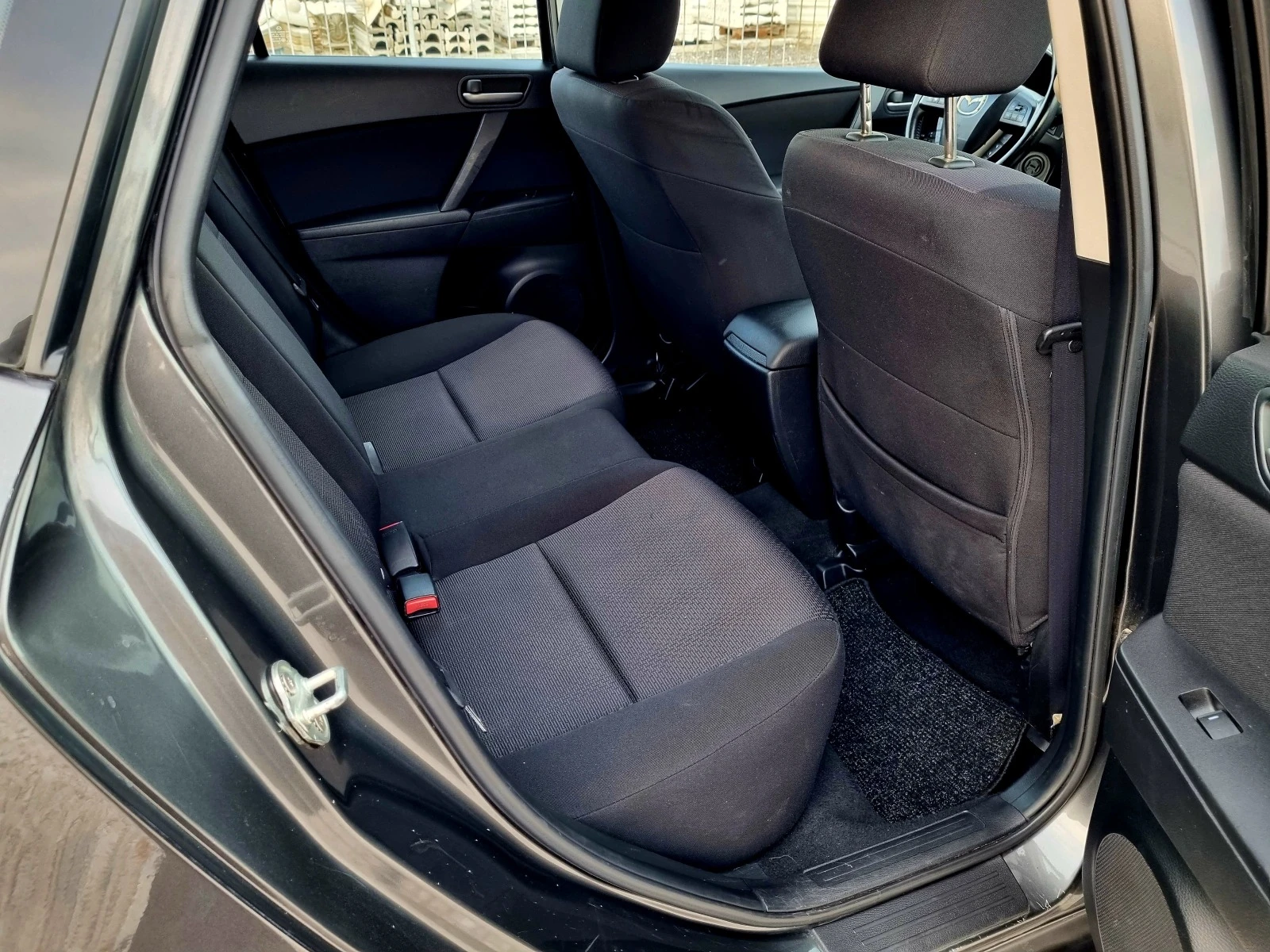 Mazda 3 MZR-CD 2.2 Navi  | Mobile.bg — изображение 15