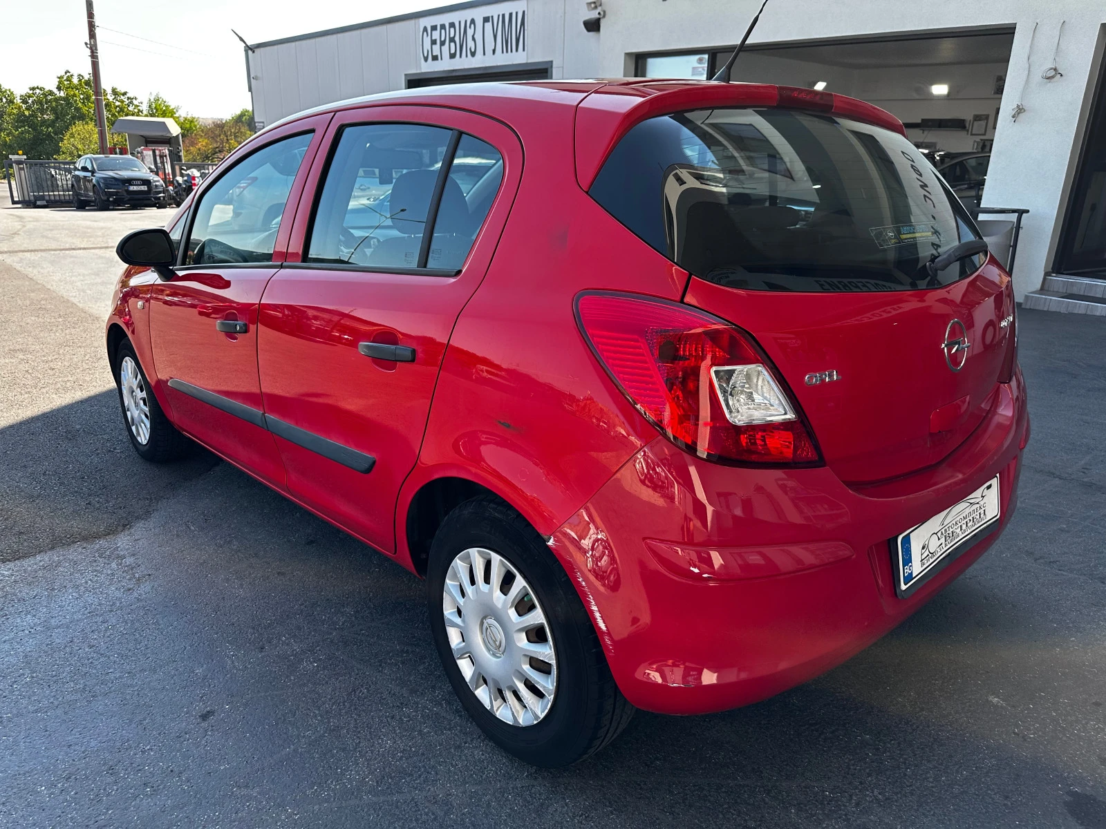 Opel Corsa 1.2 - изображение 4