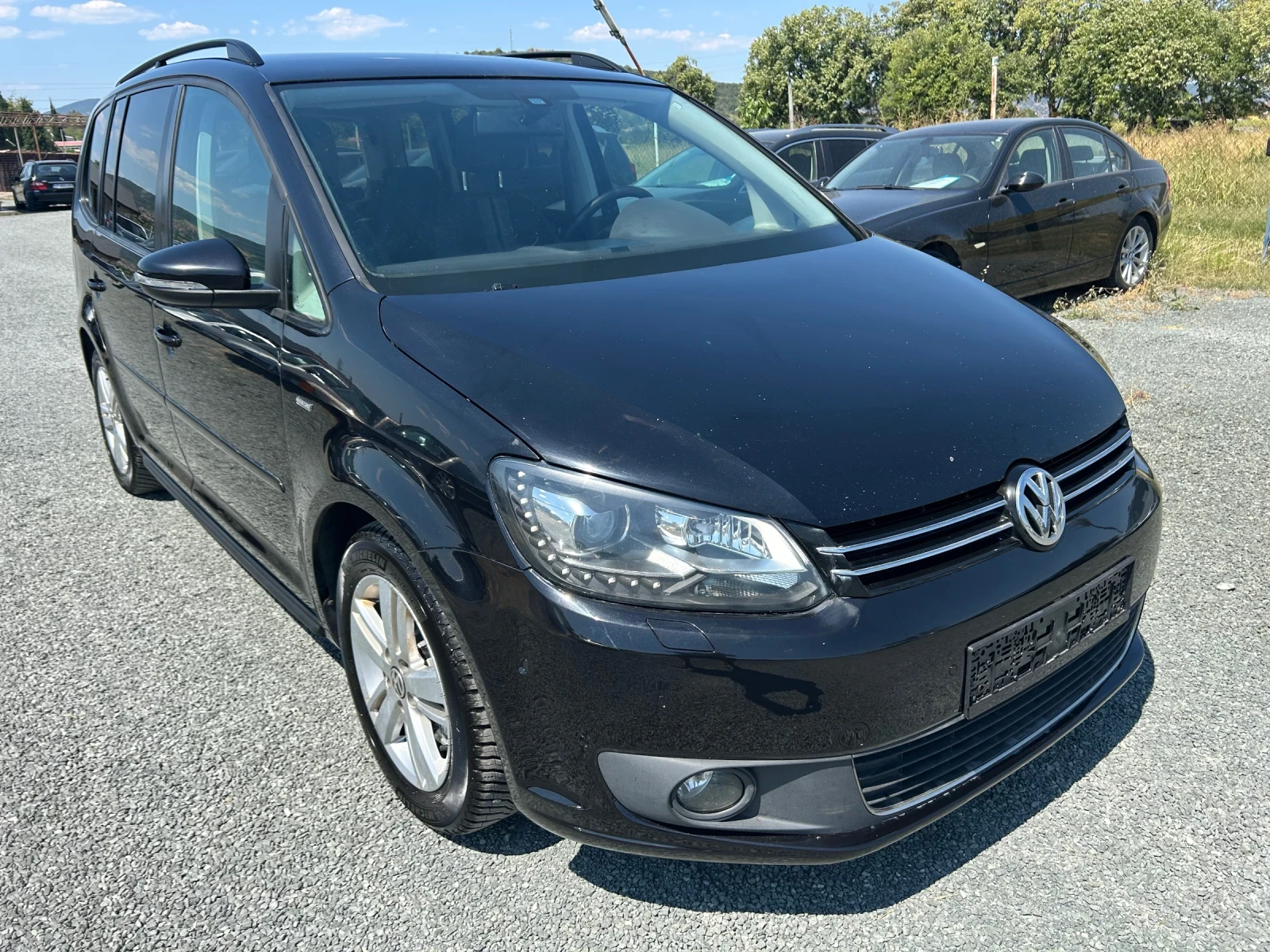 VW Touran 2.0TDI 140к.с. 7местен - изображение 3