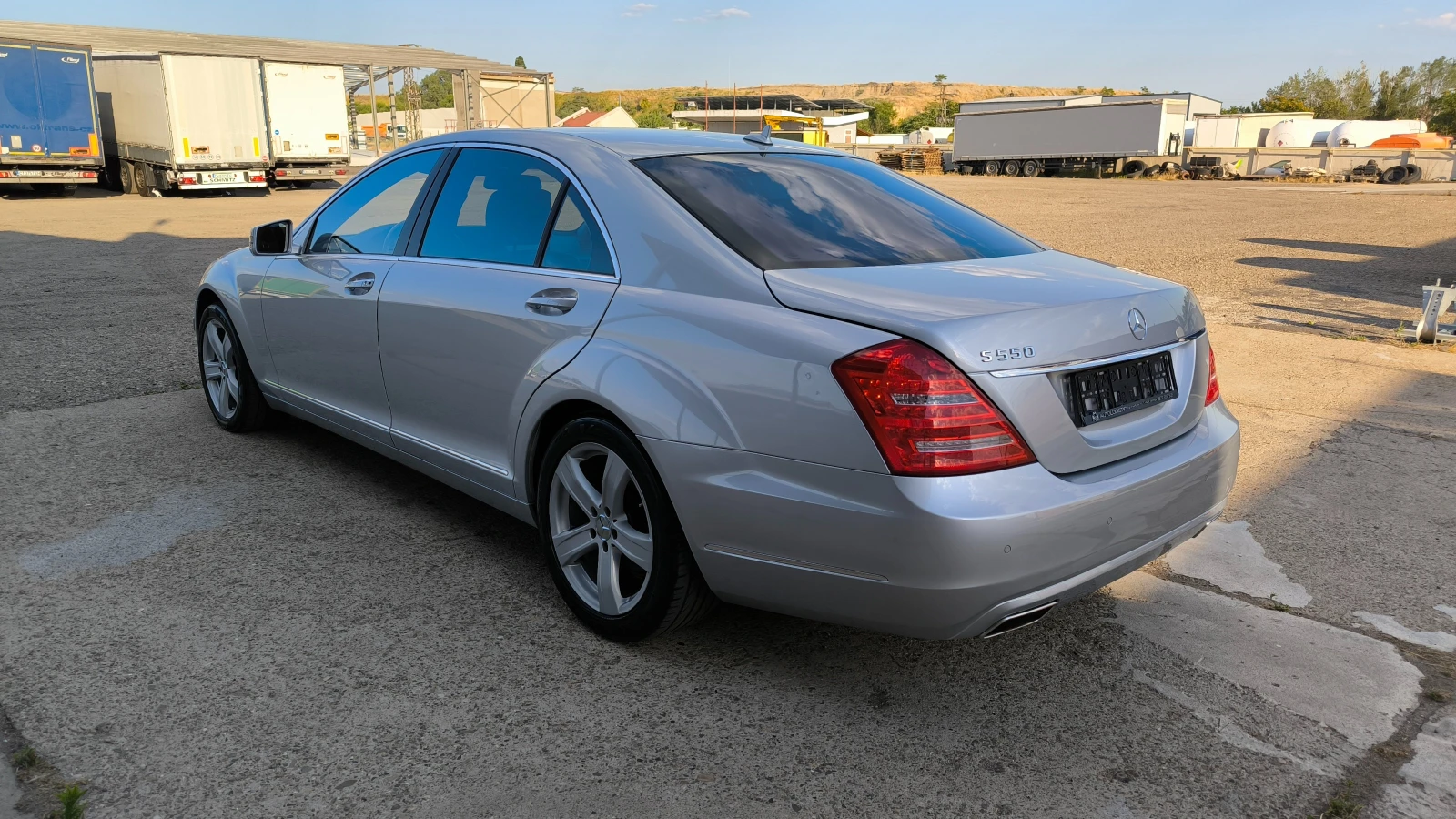 Mercedes-Benz S 500 S 550 388 к.с. - изображение 6