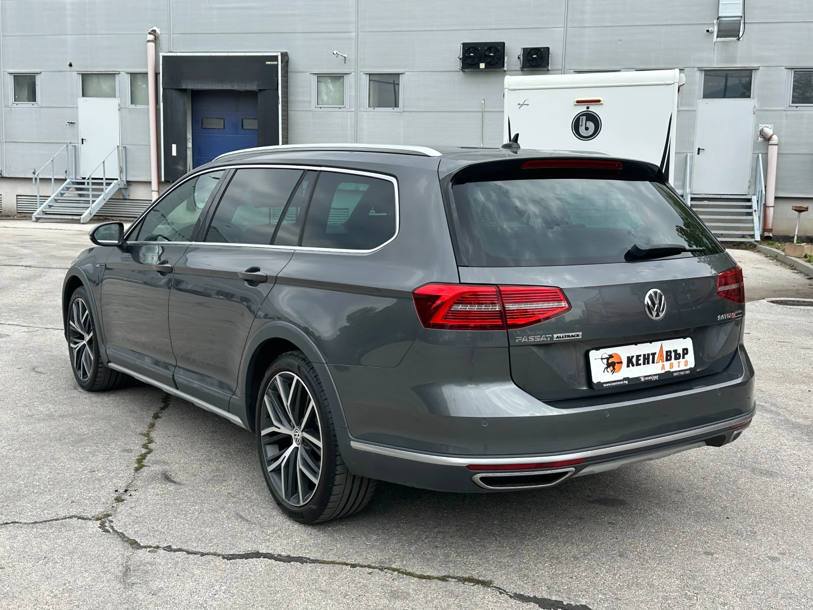 VW Passat Alltrack 2.0d 190 к.с./4х4 - изображение 3