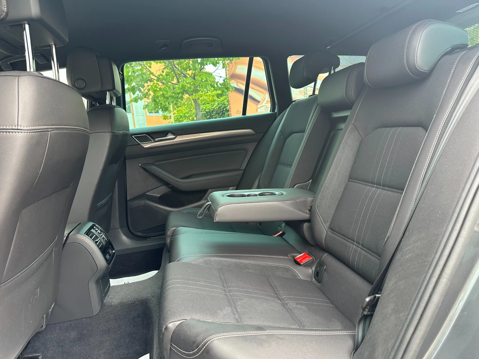 VW Passat Alltrack 2.0d 190 к.с./4х4 - изображение 9