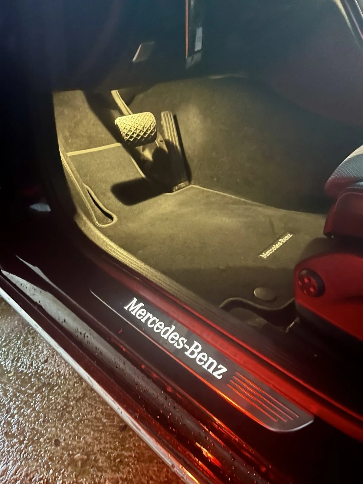 Mercedes-Benz C 200  - изображение 7