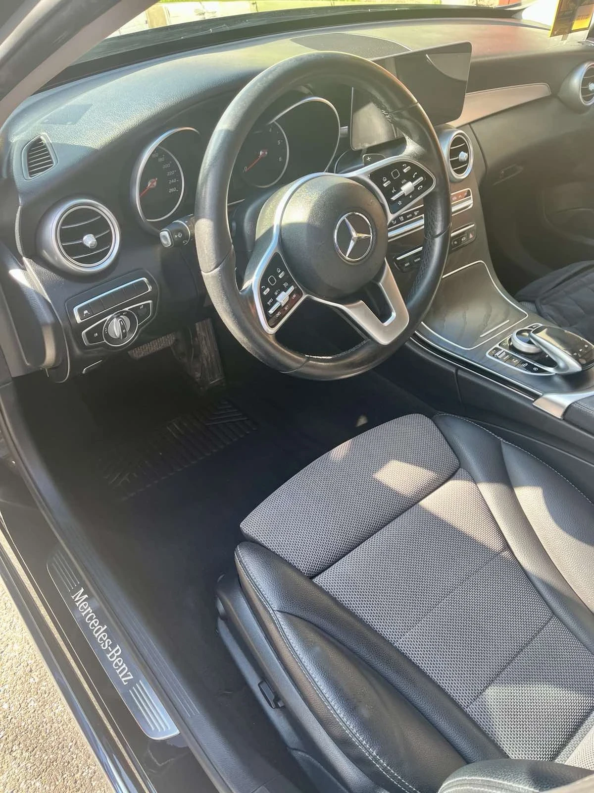 Mercedes-Benz C 200  - изображение 6