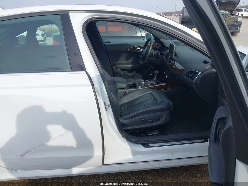 Audi A6 3.0l 3.0T Premium - изображение 5