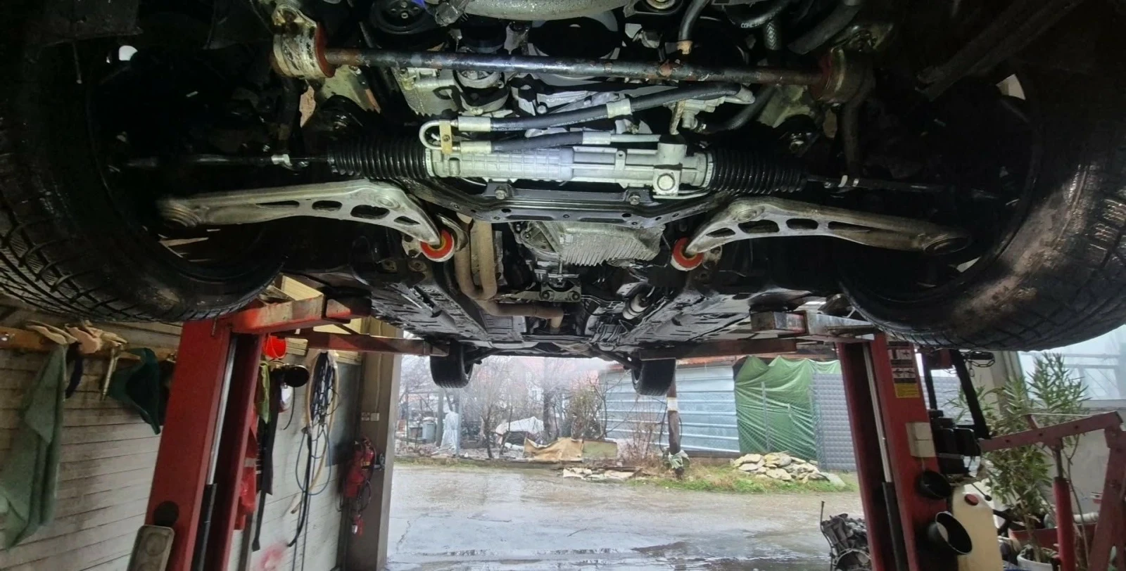 BMW 318, снимка 6 - Автомобили и джипове - 53750372