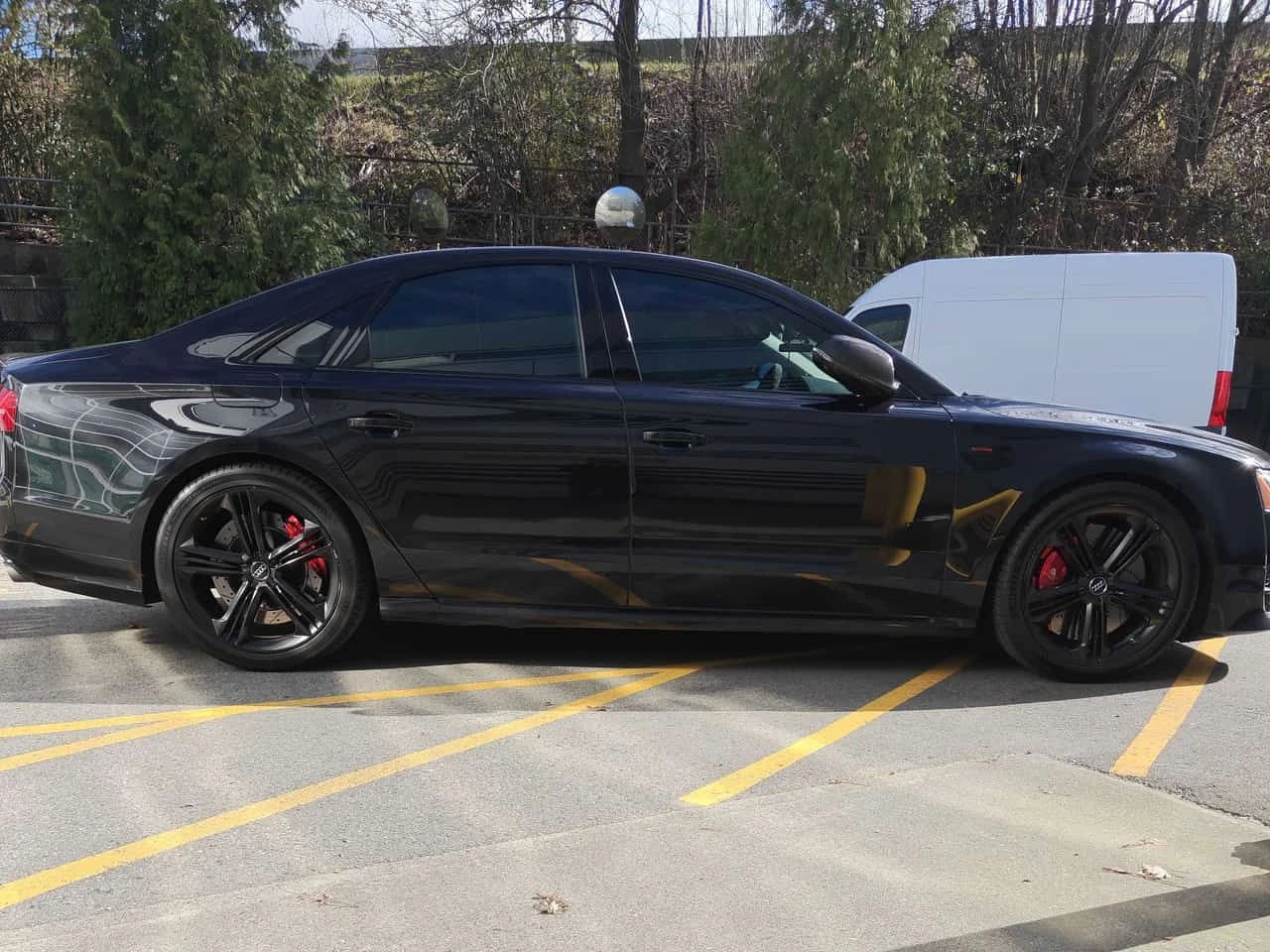 Audi S8 ДИСТРОНИК/МАСАЖИ/2 КЛЮЧА/ОБДУХВАНЕ/ПАНОРАМА, снимка 4 - Автомобили и джипове - 53930154