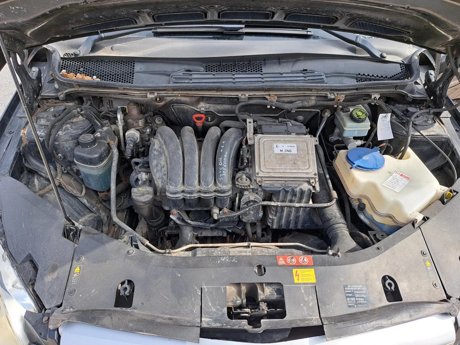 Mercedes-Benz B 170 CNG, снимка 7 - Автомобили и джипове - 54009497