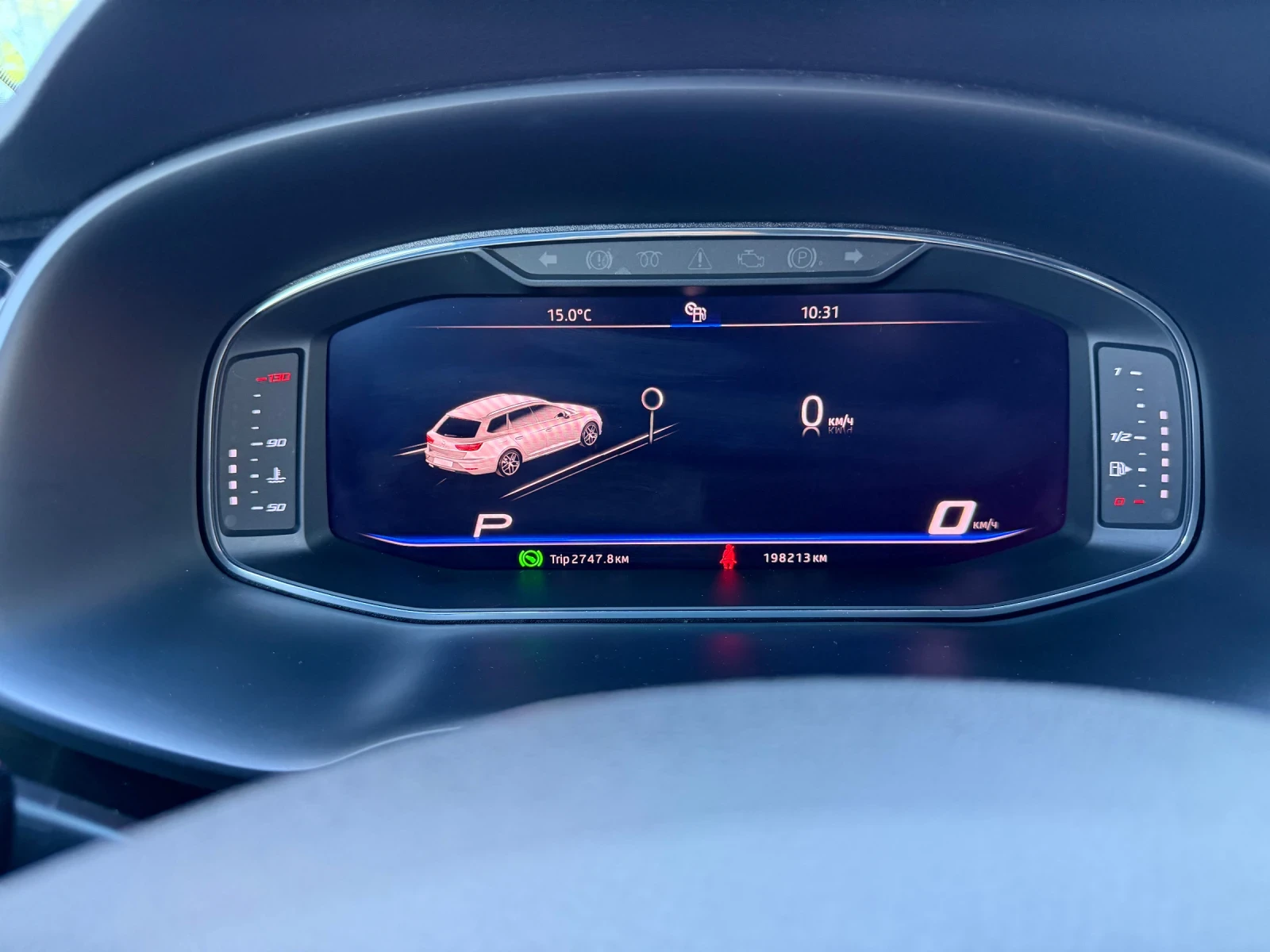 Seat Leon Tdi FR DIGITAL, DISTR., снимка 11 - Автомобили и джипове - 54316896