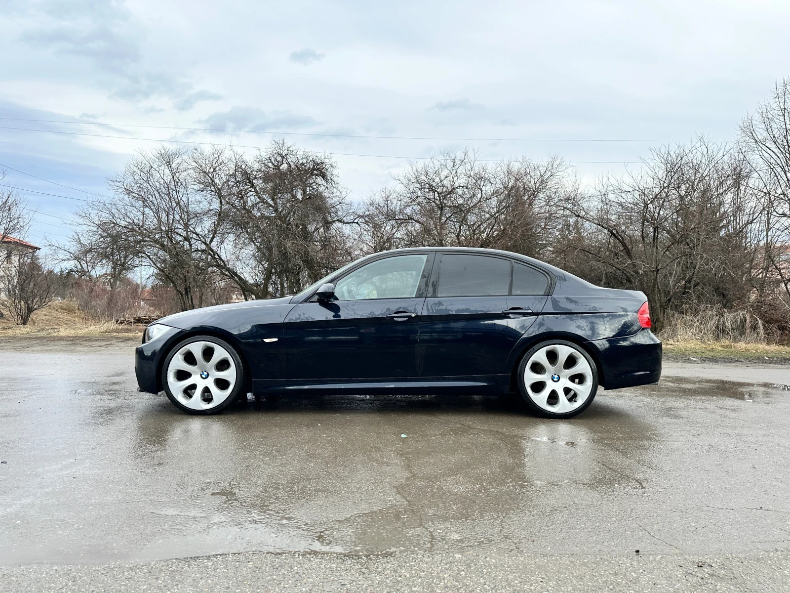 BMW 320, снимка 13 - Автомобили и джипове - 54859886