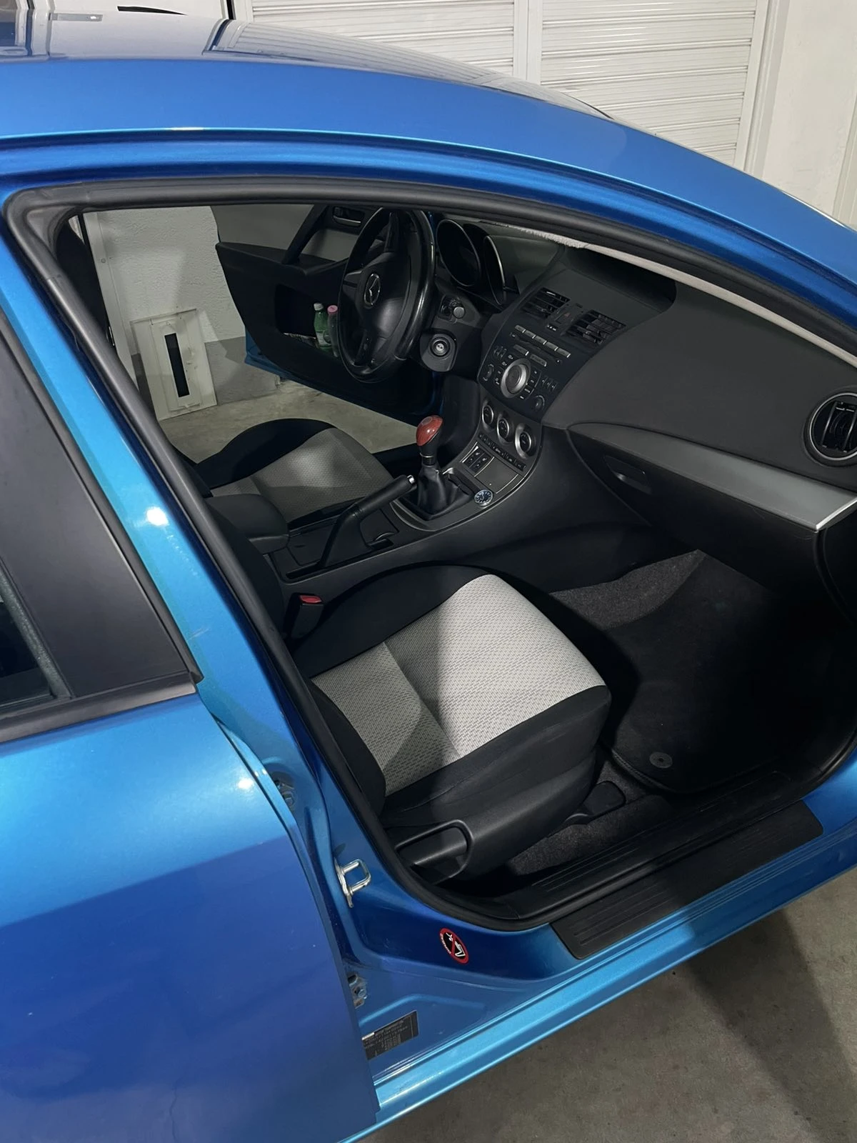 Mazda 3 | Mobile.bg � ����������� 8