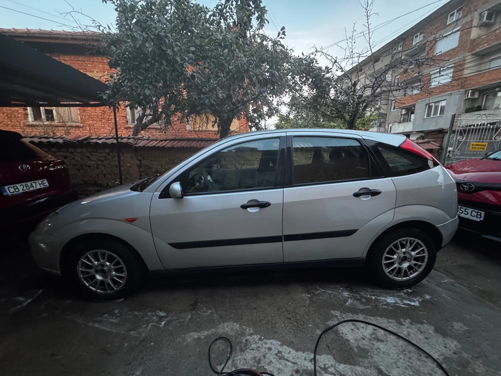 Ford Focus 1.8 TDDI, снимка 2 - Автомобили и джипове - 55780968