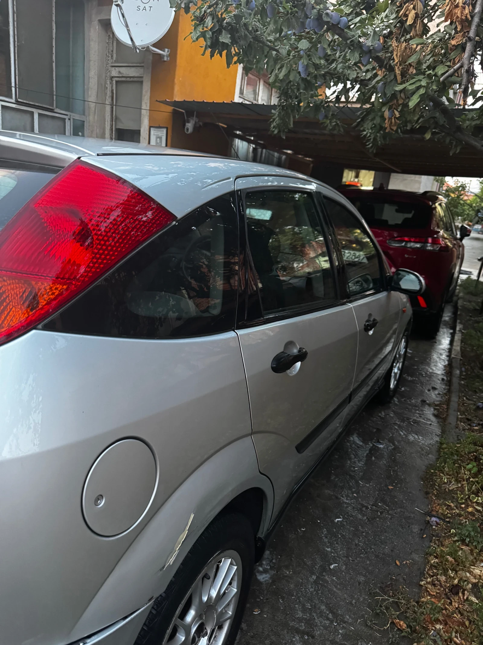 Ford Focus 1.8 TDDI, снимка 5 - Автомобили и джипове - 55780968