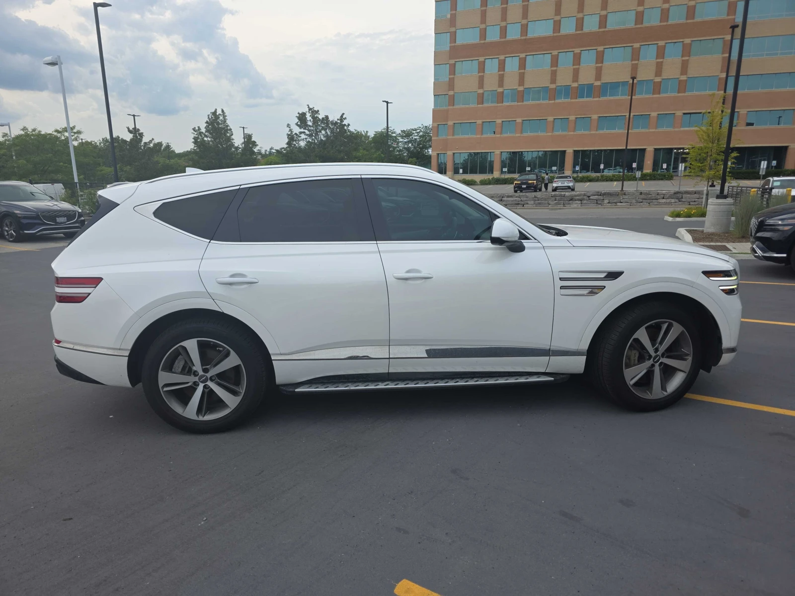 Genesis GV80 * 2.5T Advanced* АВТОКРЕДИТ БЕЗ ПЪРВОНАЧАЛНА* , снимка 3 - Автомобили и джипове - 55953224