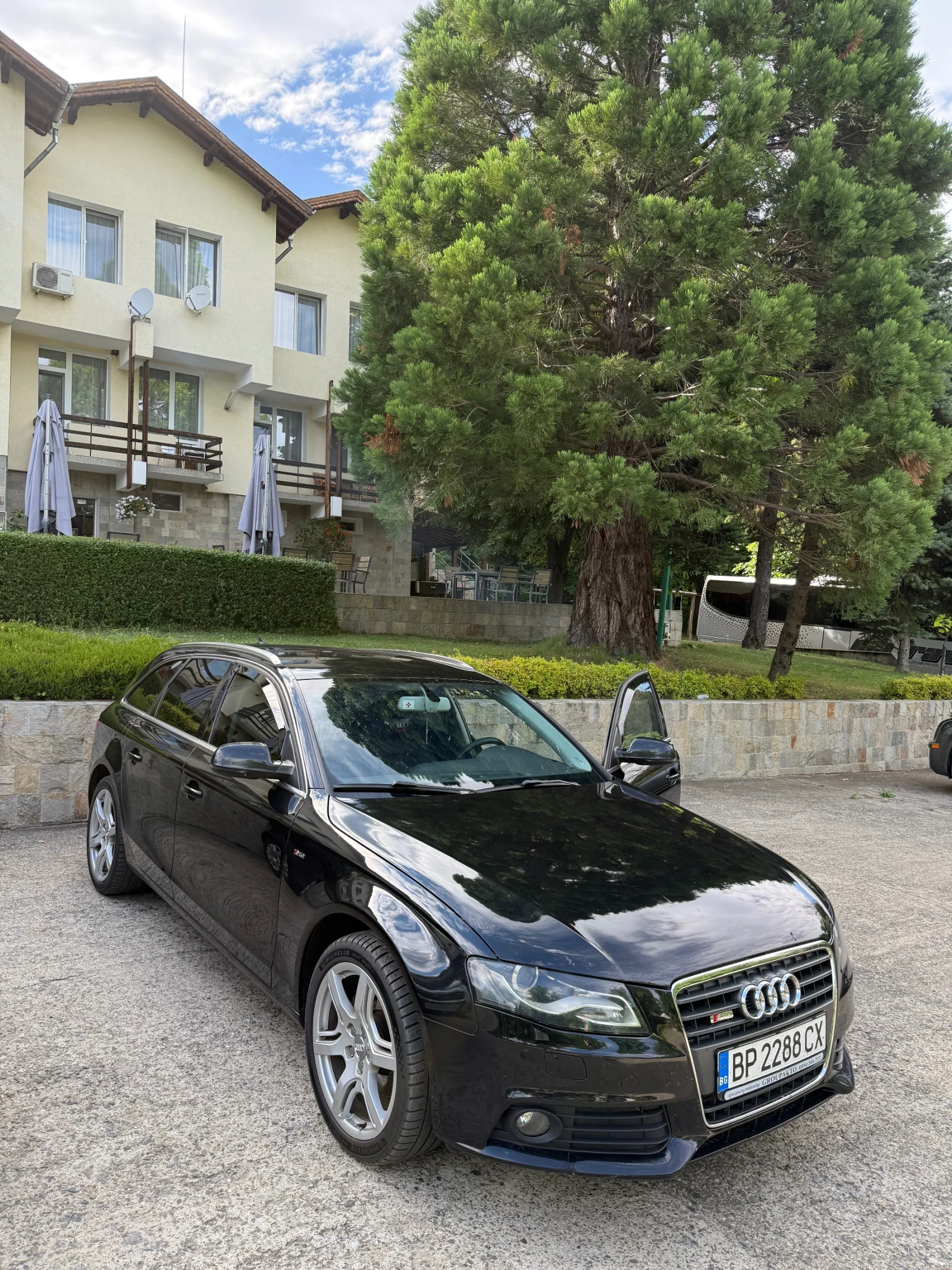 Audi A4 Avant, снимка 2 - Автомобили и джипове - 56253263