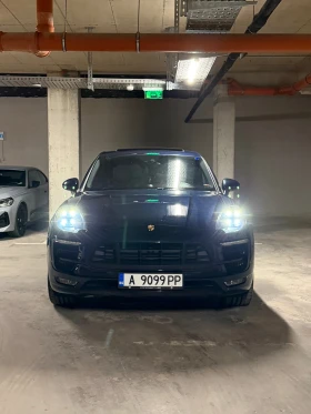 ������ Porsche Macan