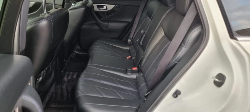 Infiniti QX70 S 4WD 3.0d, снимка 9 - Автомобили и джипове - 42846107