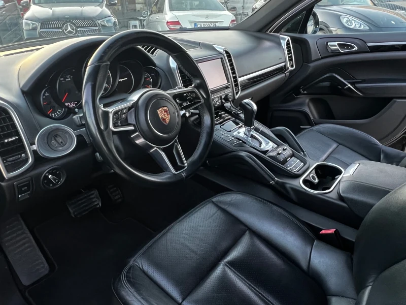 Porsche Cayenne 3.0d Panorama , снимка 9 - Автомобили и джипове - 47887058