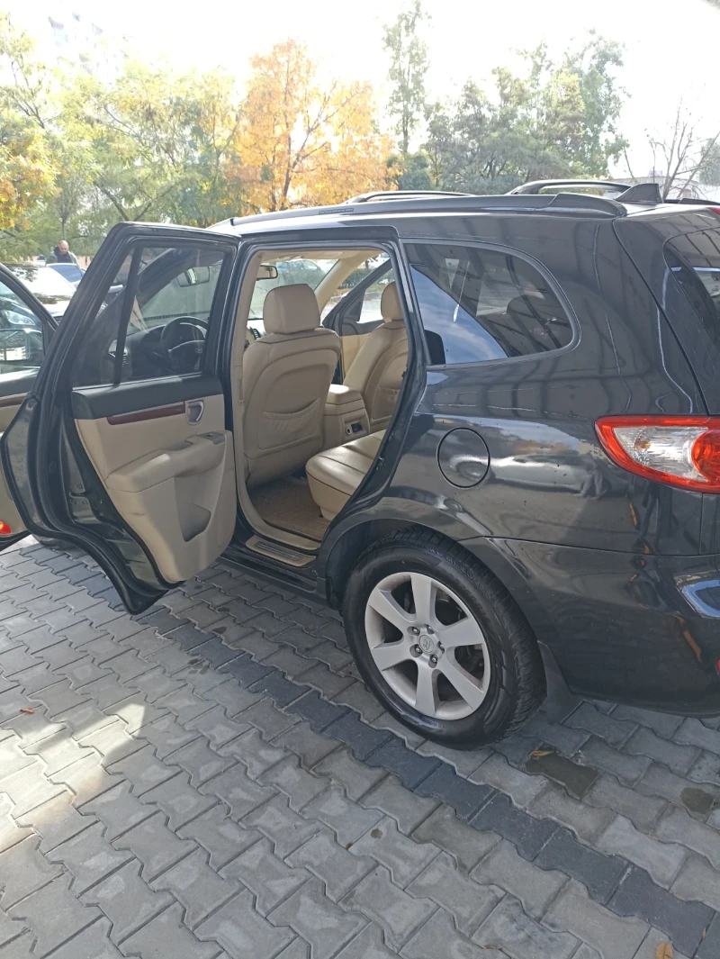 Hyundai Santa fe, снимка 2 - Автомобили и джипове - 48686554