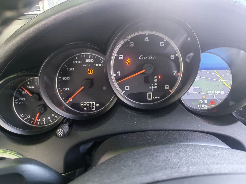 Porsche Cayenne 4800, снимка 9 - Автомобили и джипове - 52530283