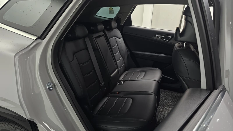 Kia Sportage 1.6T SIGNATURE autogeorge.com, снимка 11 - Автомобили и джипове - 51979195