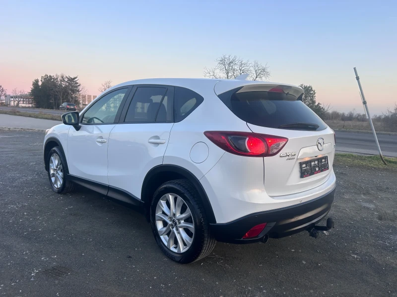 Mazda CX-5 2.0i / REVOLUTION / 4X4 / ЗАДНА КАМЕРА / КОЖА /ЛЕД, снимка 6 - Автомобили и джипове - 53181513