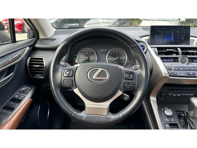 Lexus NX, снимка 9 - Автомобили и джипове - 48013097