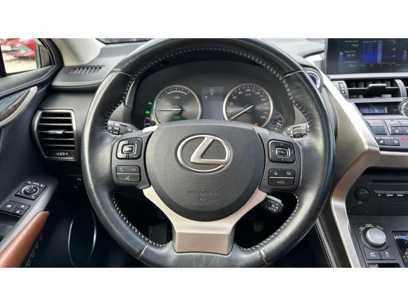 Lexus NX, снимка 13 - Автомобили и джипове - 48013097