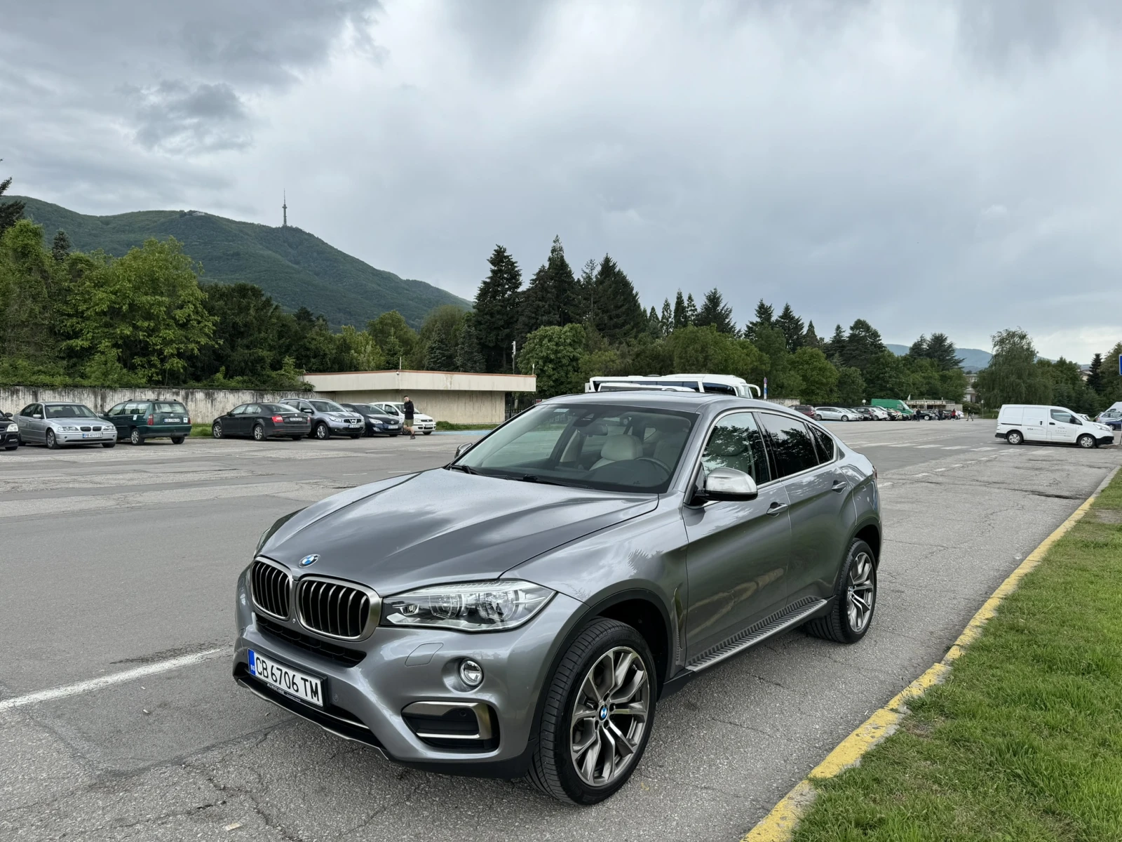 BMW X6 M40D - изображение 3