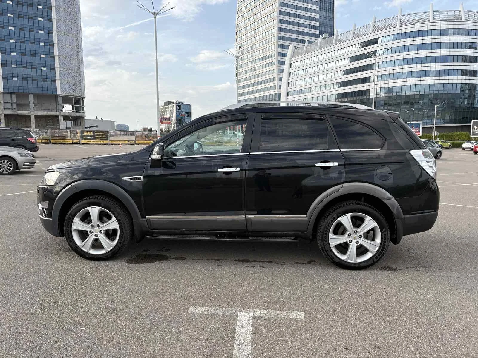 Chevrolet Captiva 4х4 НАПЪЛНО ОБСЛУЖЕН EURO 5A 7 МЕСТА  - изображение 5