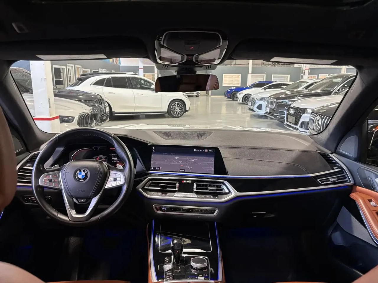 BMW X7 * INDIVIDUAL* 360CAM* DISTRONIC* PANO*  - изображение 10