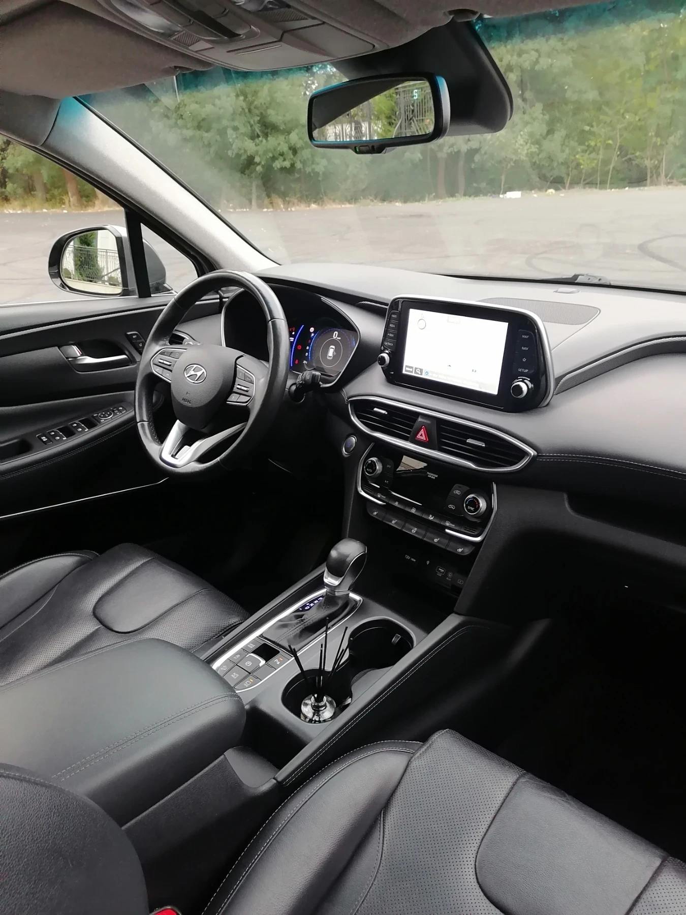 Hyundai Santa fe 2.2CRDi* Premium* Обдухване* Пано* Сервизна Истори - изображение 10