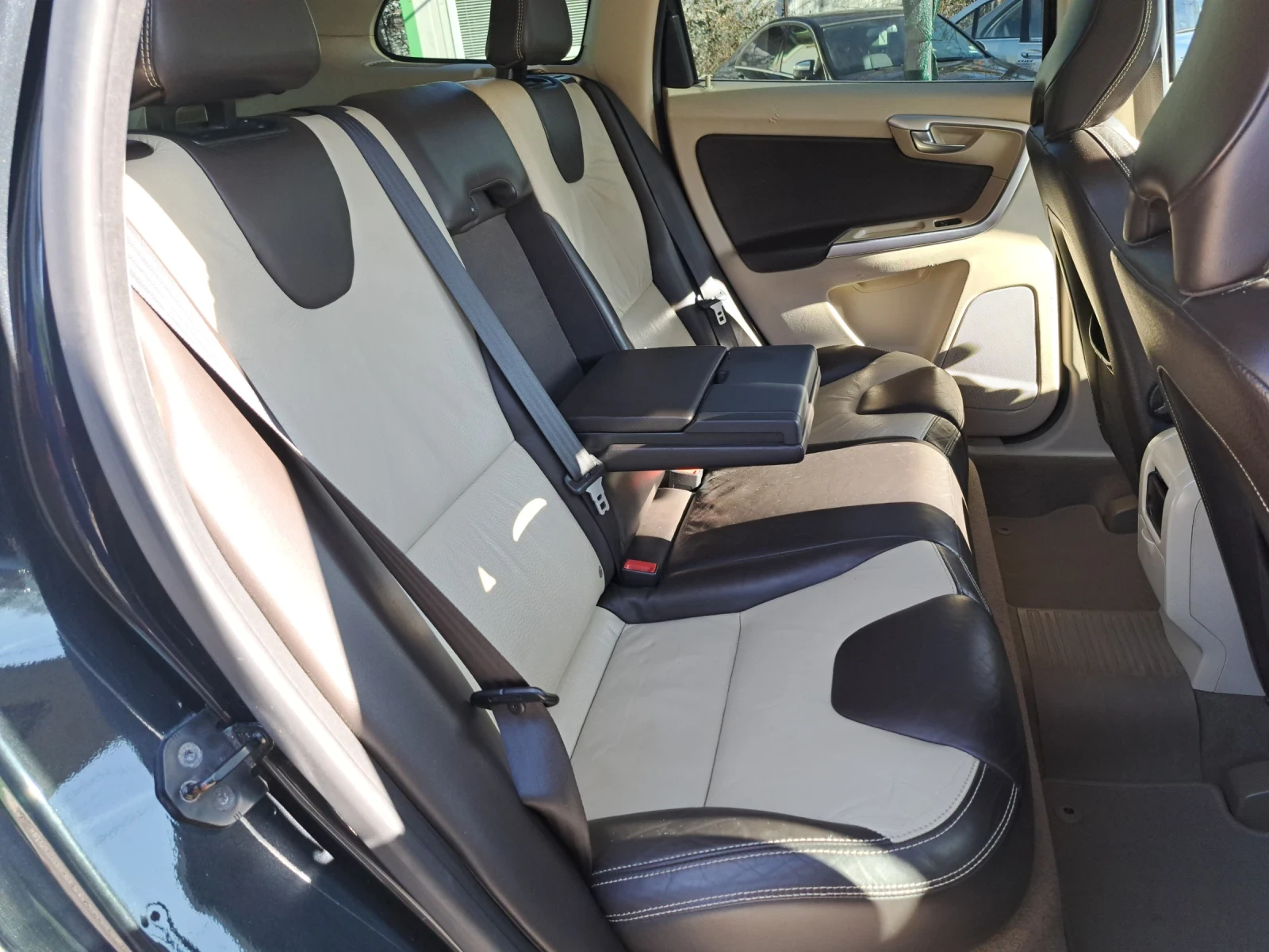 Volvo XC60 2.0 D3 163ps. FACE E5A TOP | Mobile.bg � ����������� 11