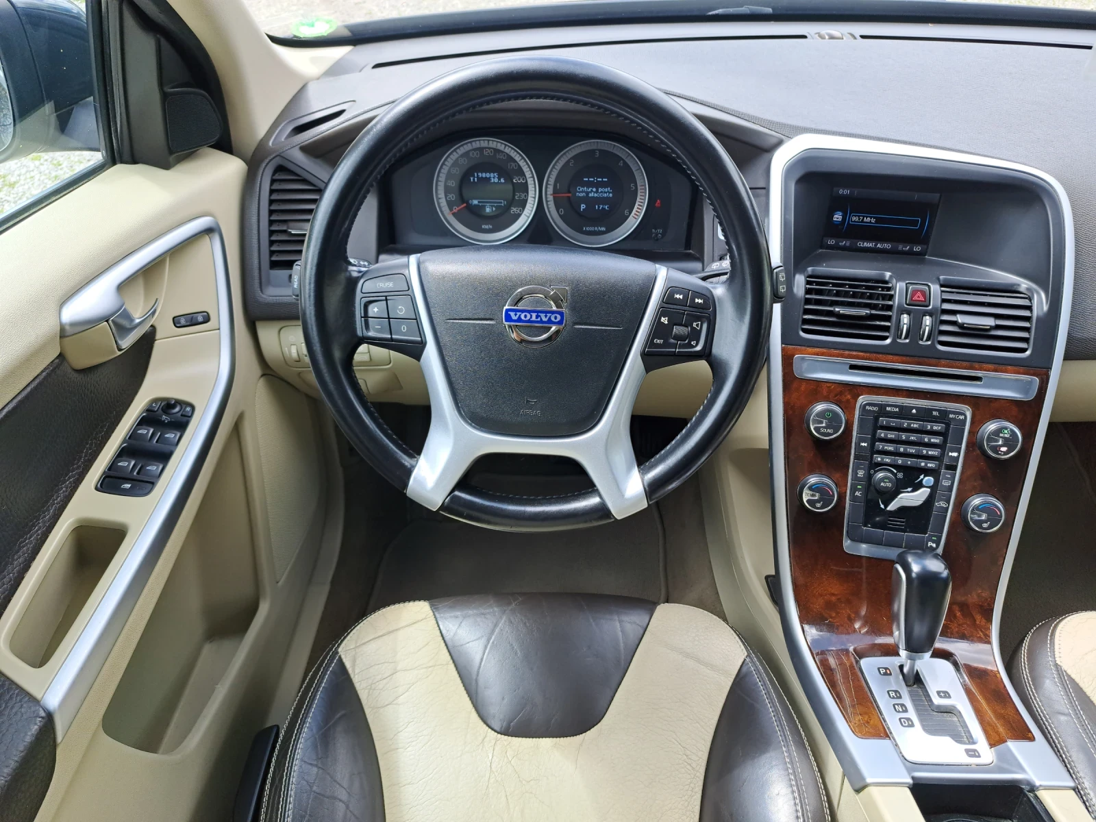 Volvo XC60 2.0 D3 163ps. FACE E5A 198�.��. TOP | Mobile.bg � ����������� 14