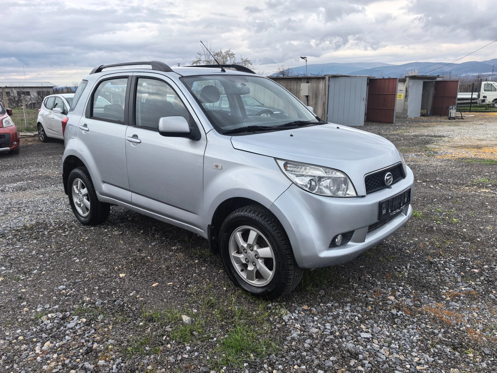 Daihatsu Terios GPL, снимка 2 - Автомобили и джипове - 54045128