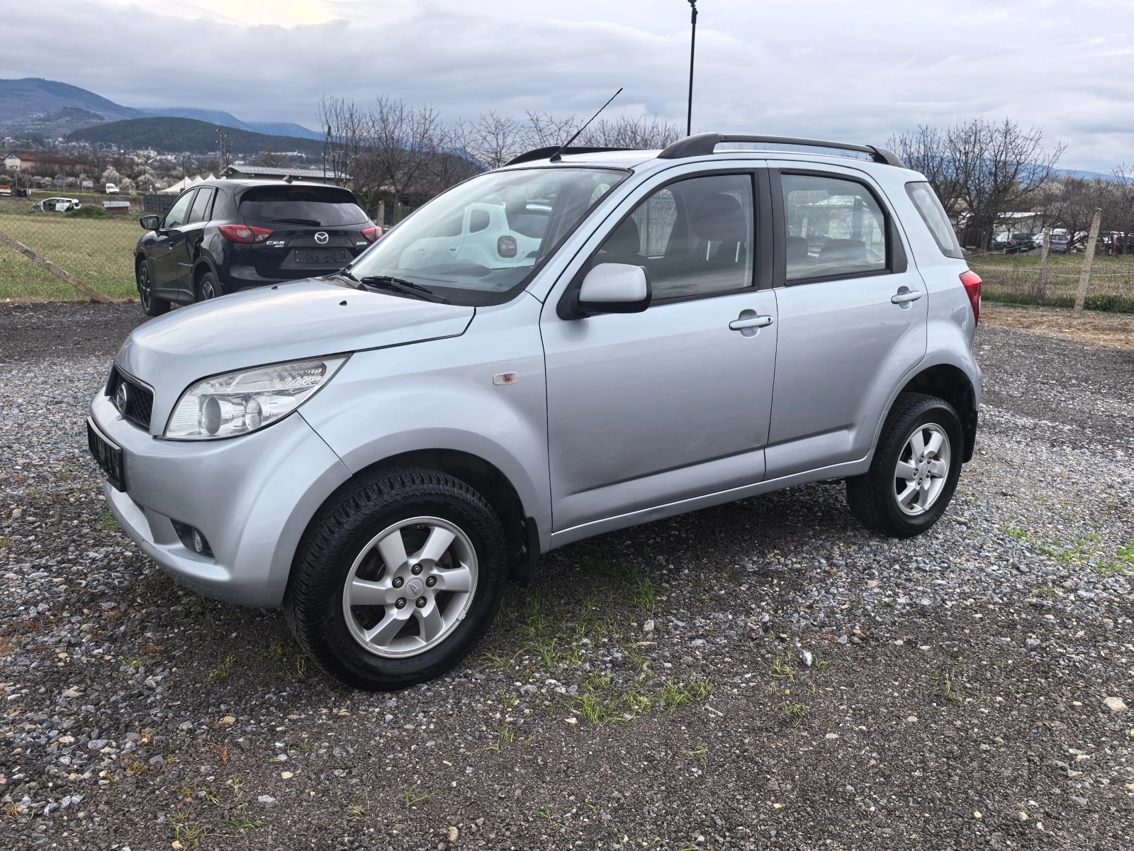 Daihatsu Terios GPL, снимка 3 - Автомобили и джипове - 54045128