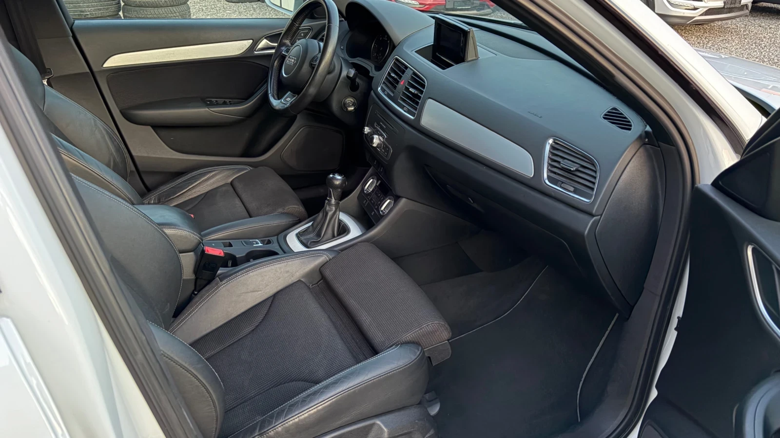 Audi Q3 2.0TDI* 140HP* Sline* TOP* Франция* , снимка 10 - Автомобили и джипове - 54197102