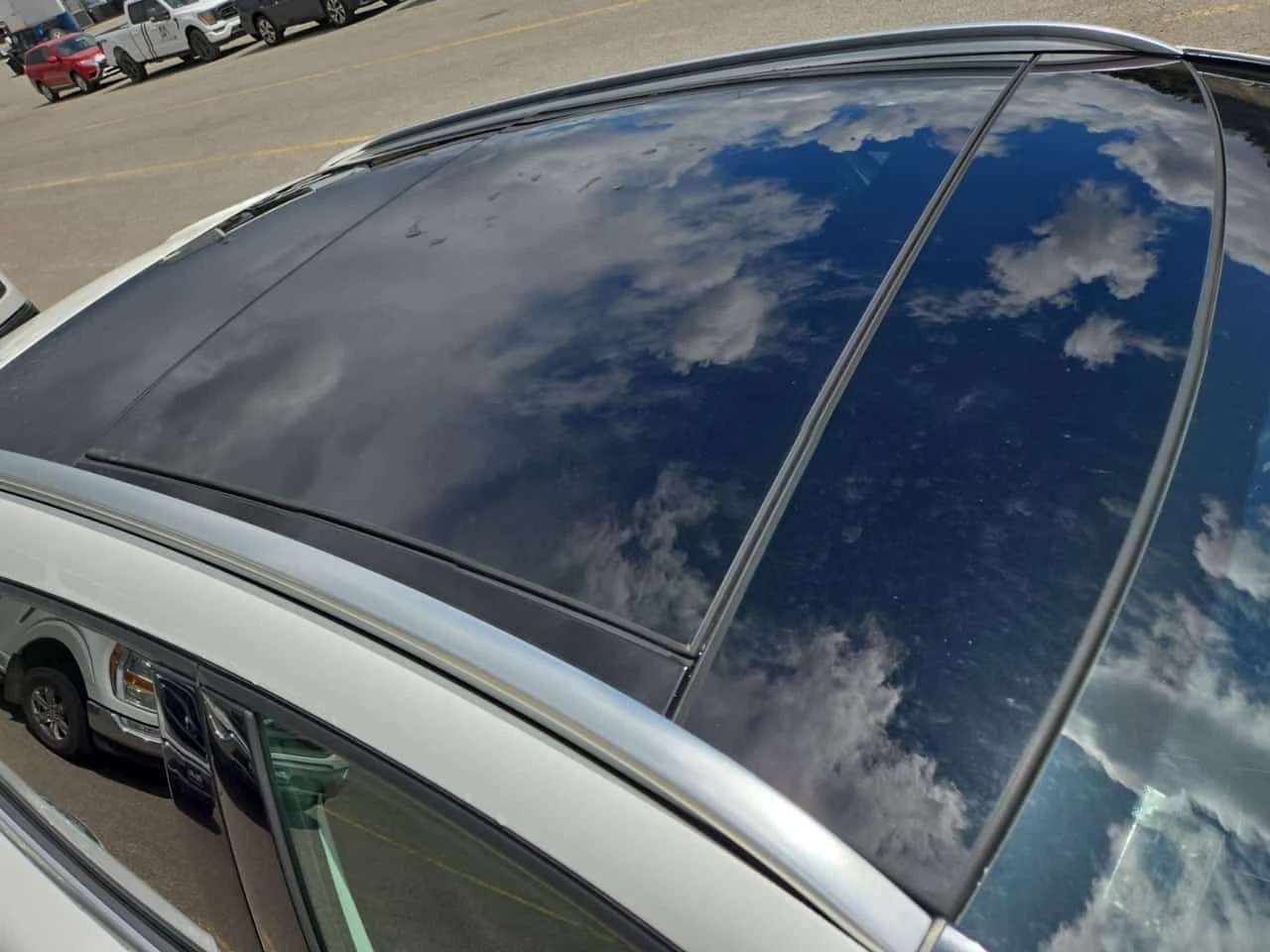 Mercedes-Benz GLA * 250 * 2 КЛЮЧА * ПАНОРАМА * ПОДГРЕВ * , снимка 7 - Автомобили и джипове - 54518369