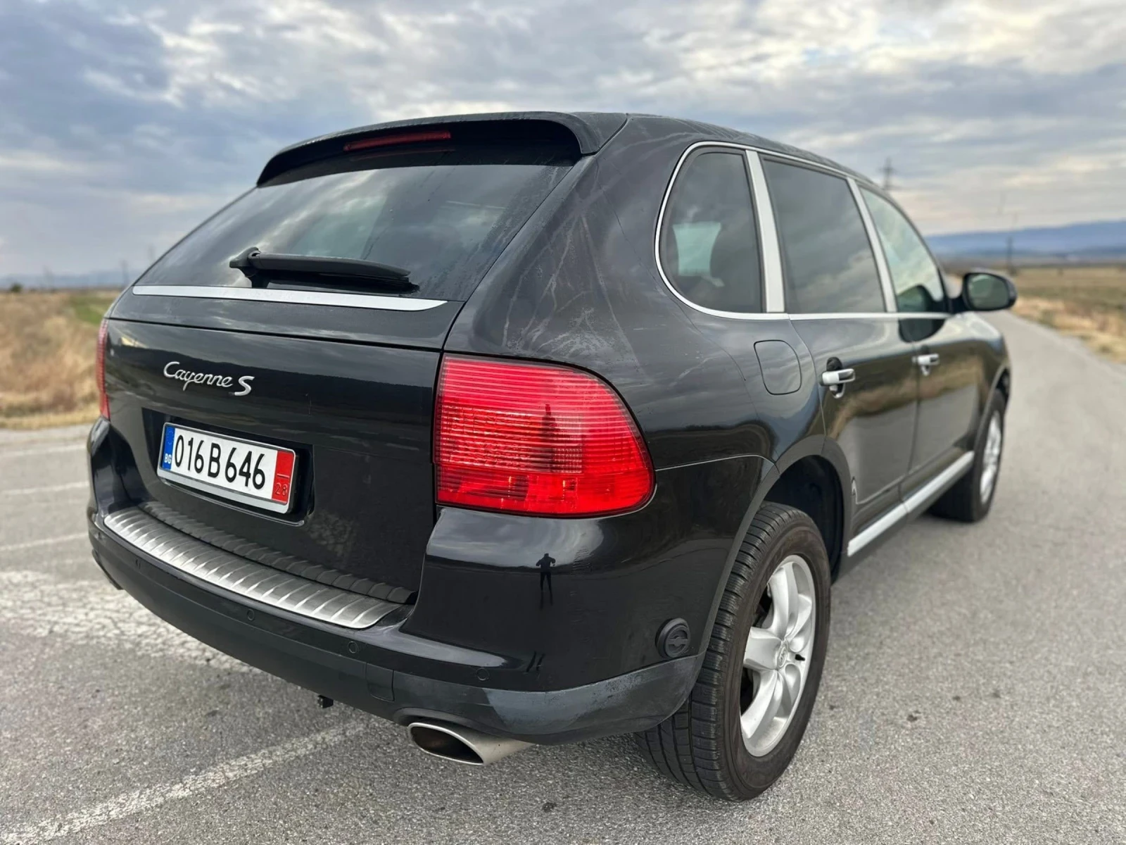 Porsche Cayenne 4.5, снимка 6 - Автомобили и джипове - 54858619