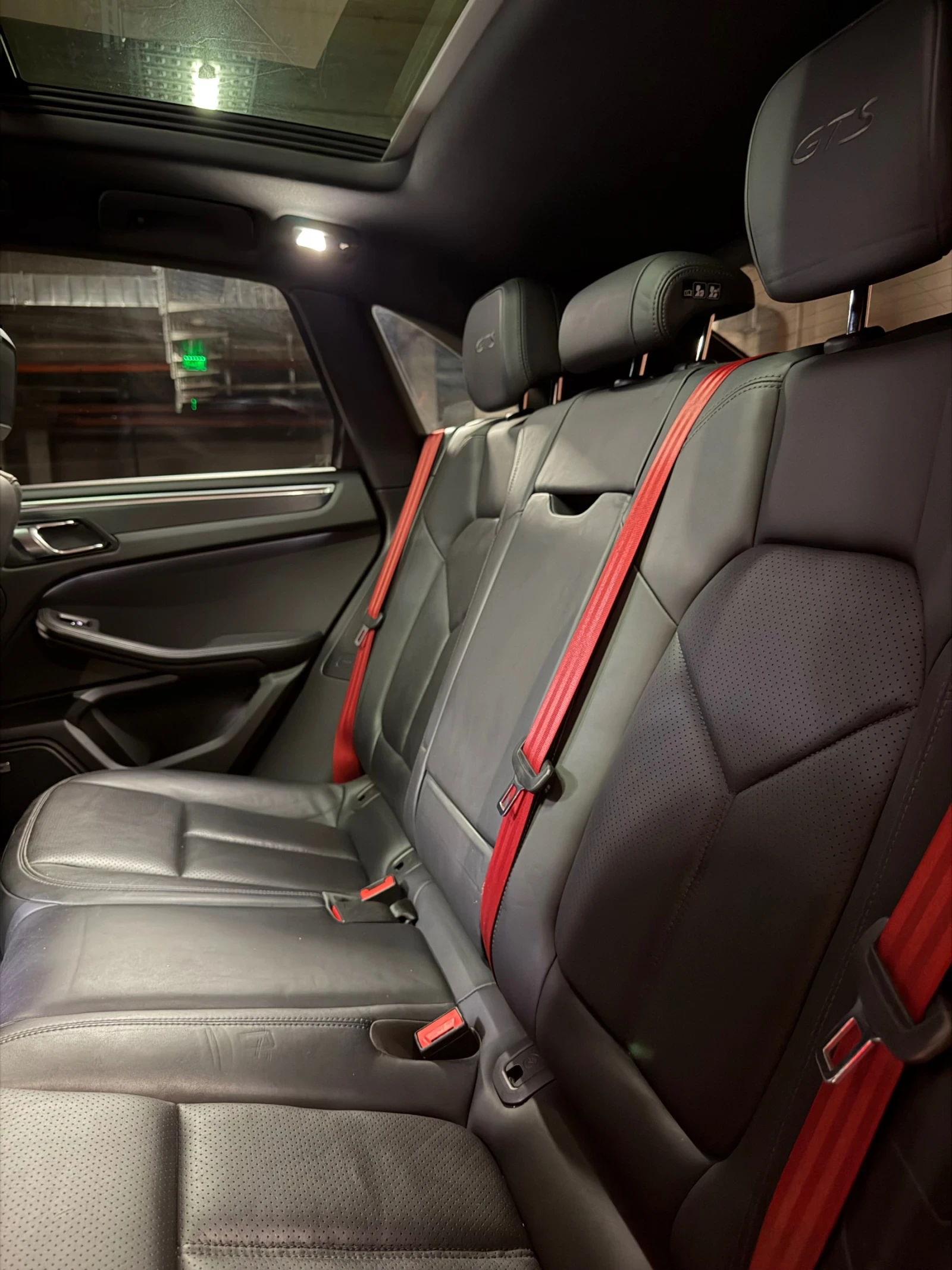 Porsche Macan GTS, снимка 12 - Автомобили и джипове - 54940676