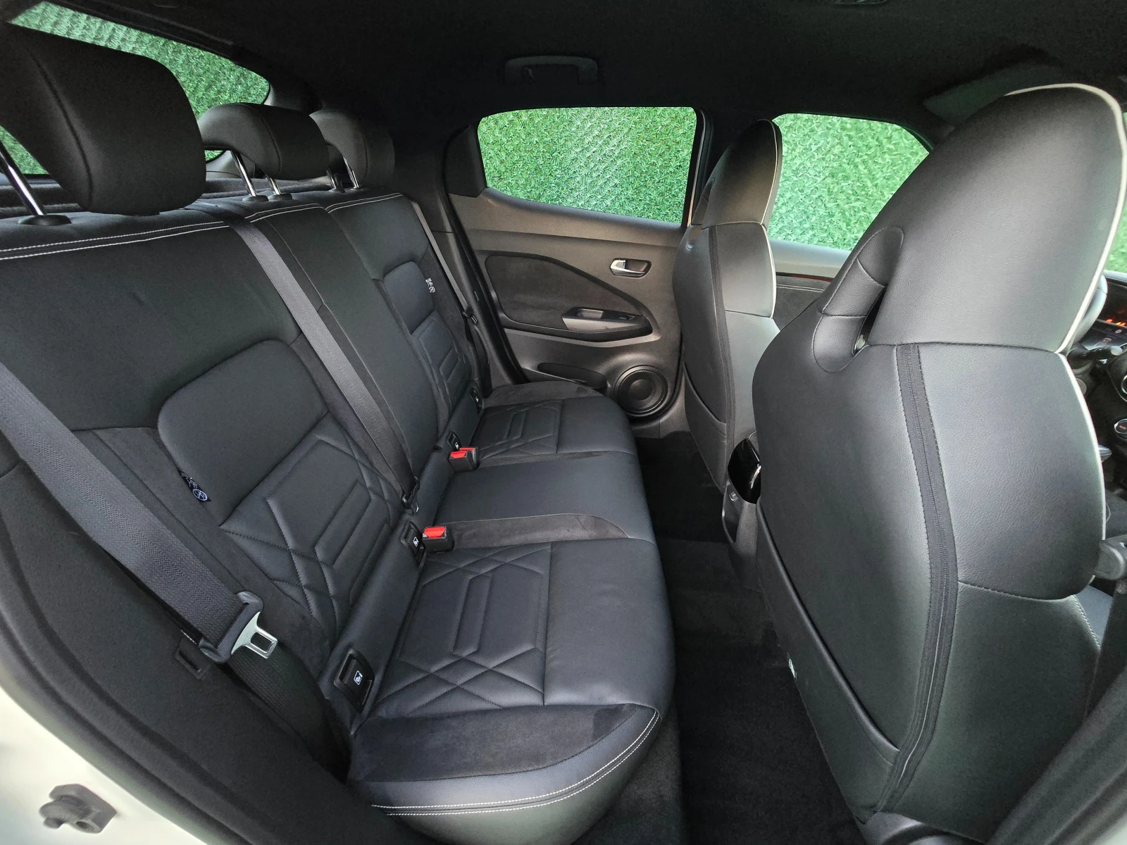 Nissan Juke N-DESIGN* 117кс* 360 CAMERA* DISTRONIC, снимка 10 - Автомобили и джипове - 55072178