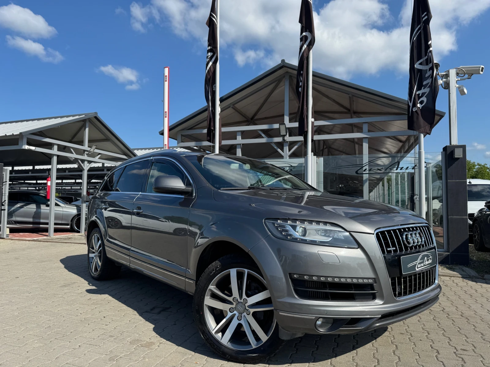 Audi Q7 3.0TDI#QUATTRO#FACELIFT#S-LINE#NAVI#PDC#AIRMAT, снимка 2 - Автомобили и джипове - 55398089