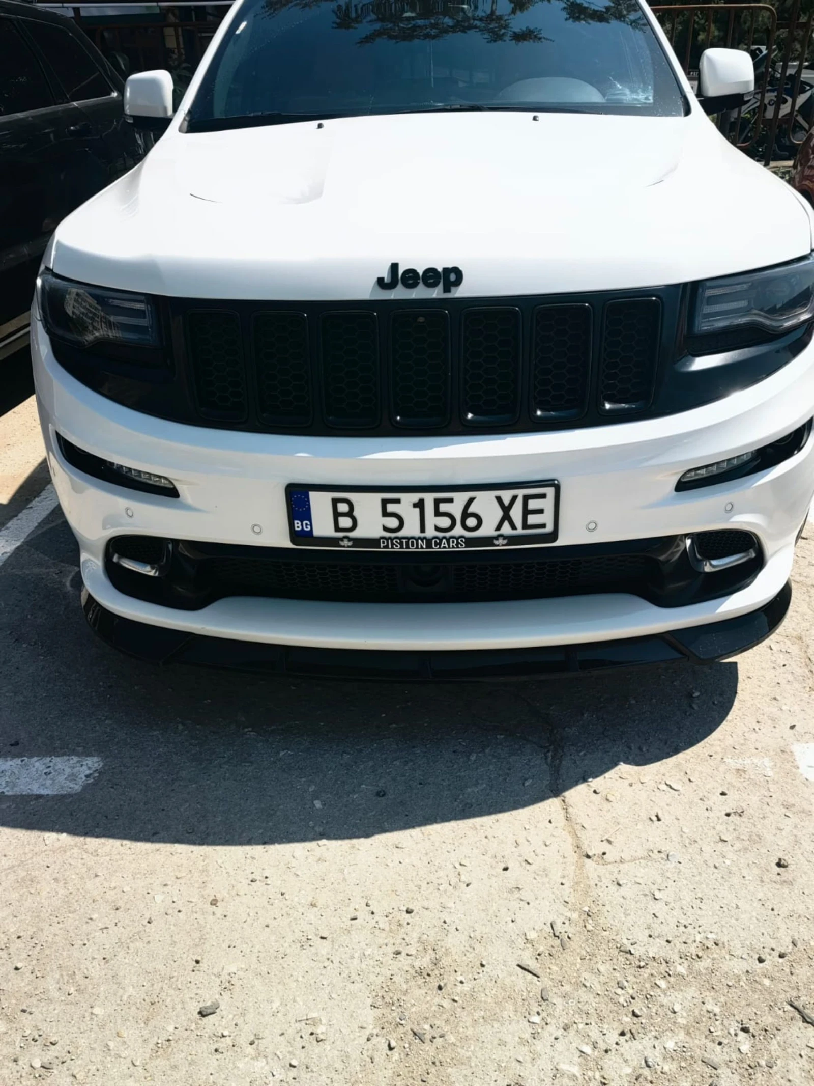 Jeep Grand cherokee SRT, снимка 3 - Автомобили и джипове - 55423480